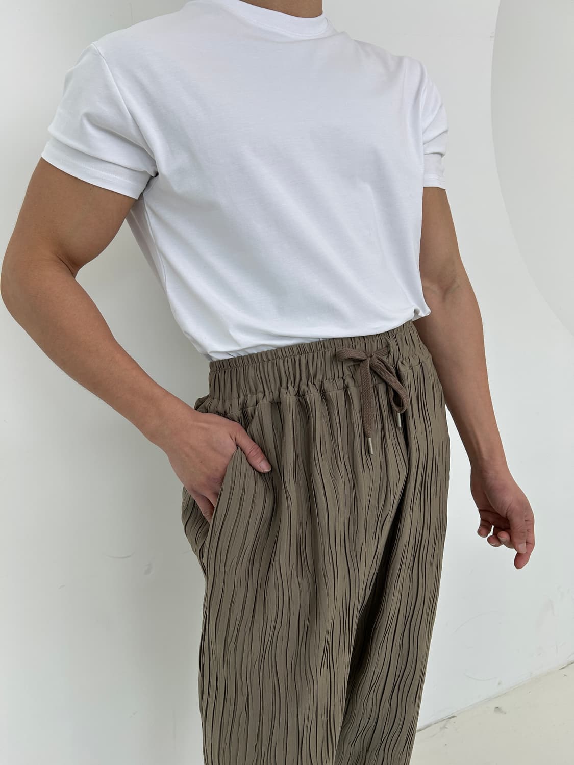 모즈 머슬핏 반팔 상품이미지5