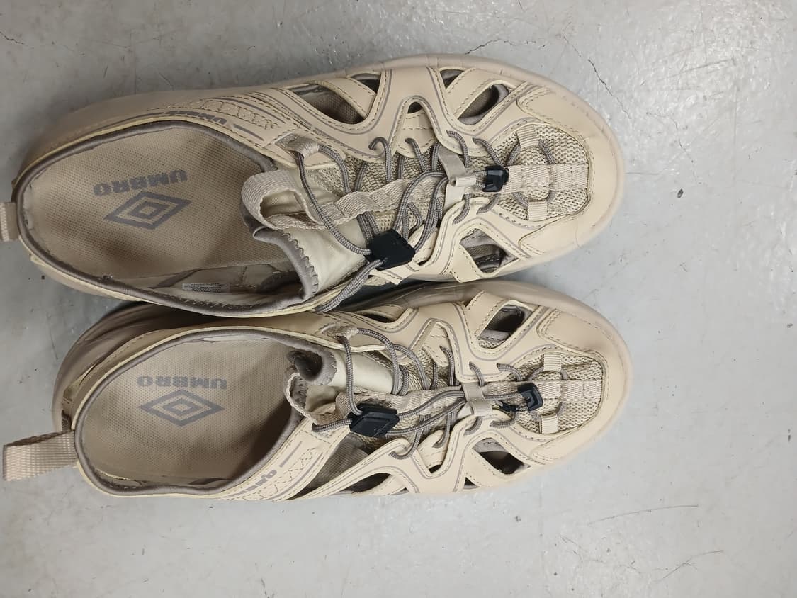 엄브로 컷아웃 샌들 270 베이지 상품이미지3