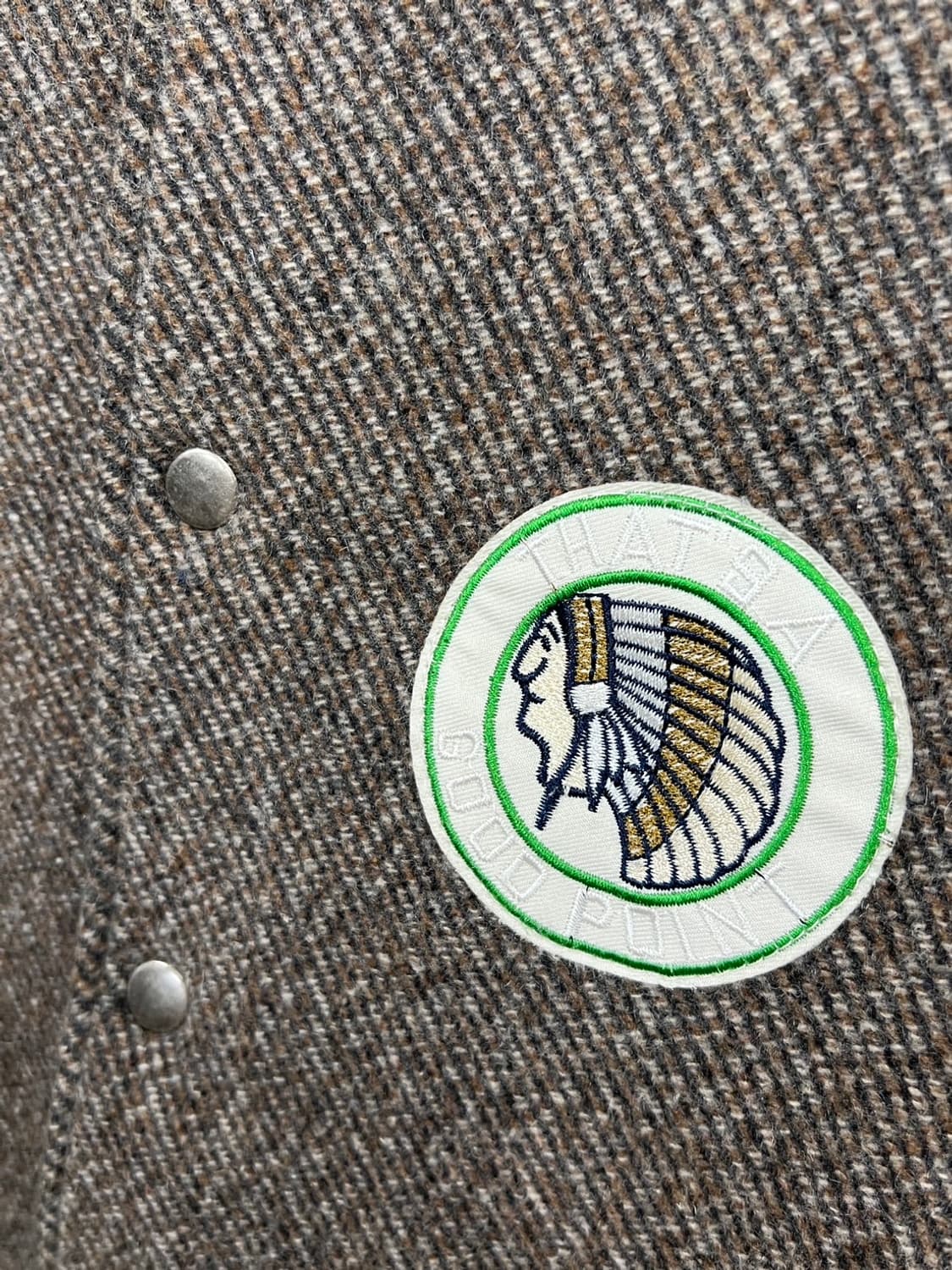 고고싱 인디언 패치 브라운 모직 스타디움 바시티 자켓 상품이미지3