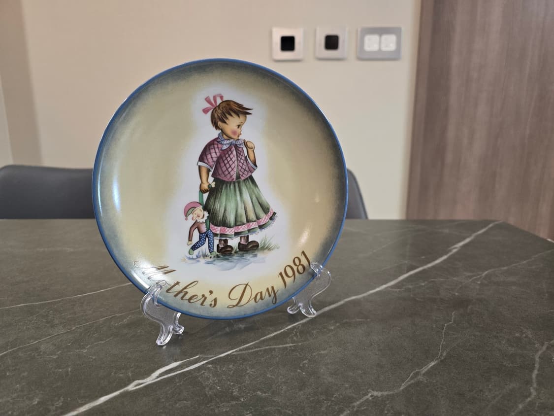 서독 Berta Hummel 1981년 Mother's Day 한정판접시 상품이미지6