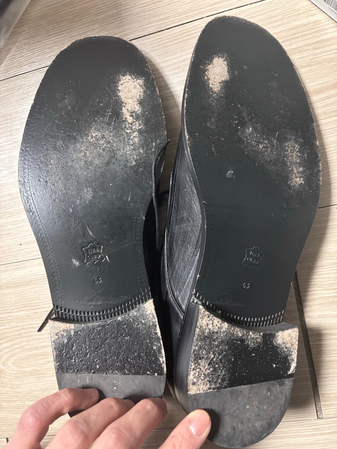 유스 크리즈 더비슈즈 팝니다. 상품이미지4