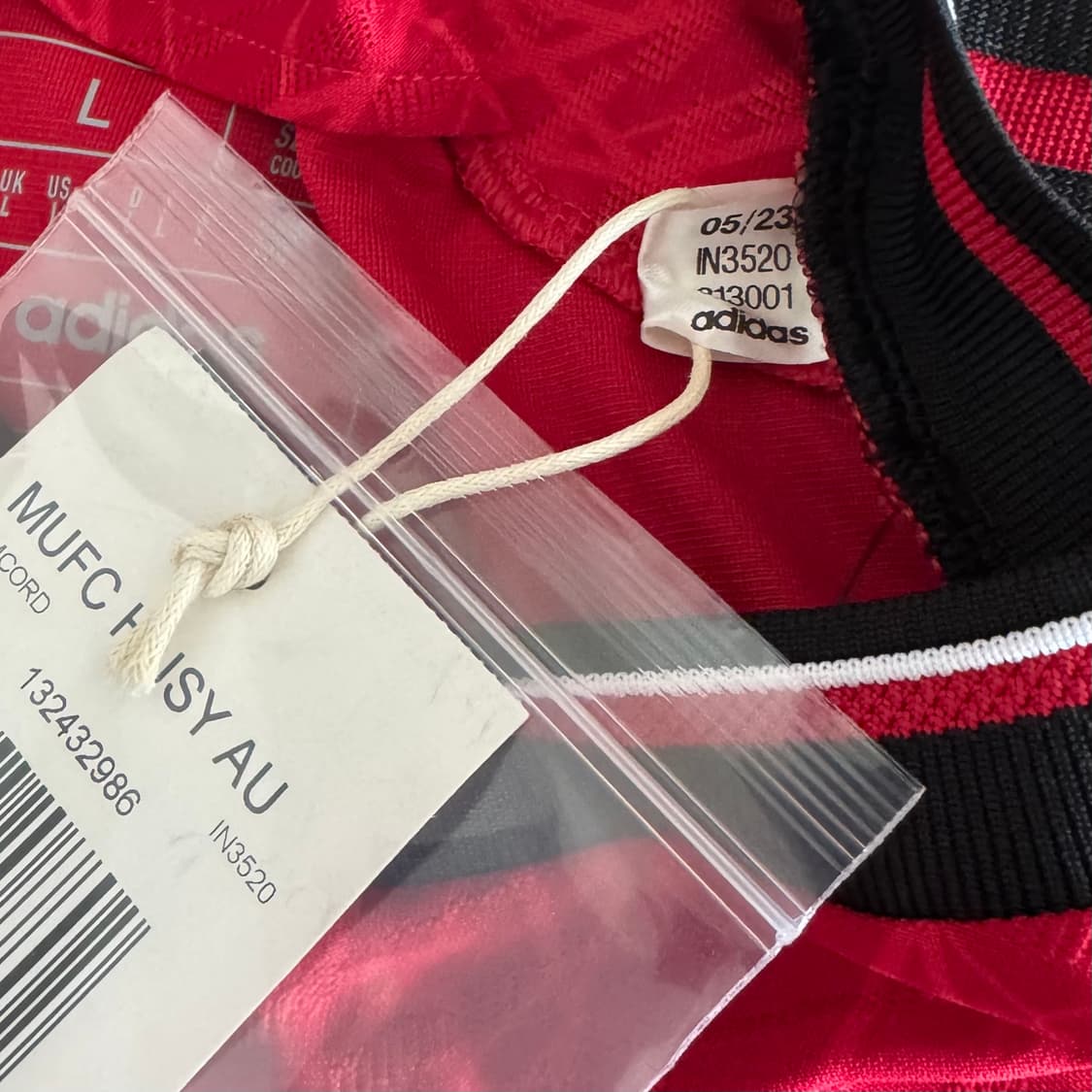 23-24 맨체스터 유나이티드 홈 어센틱 유니폼 브루노 페르난데스 상품이미지8