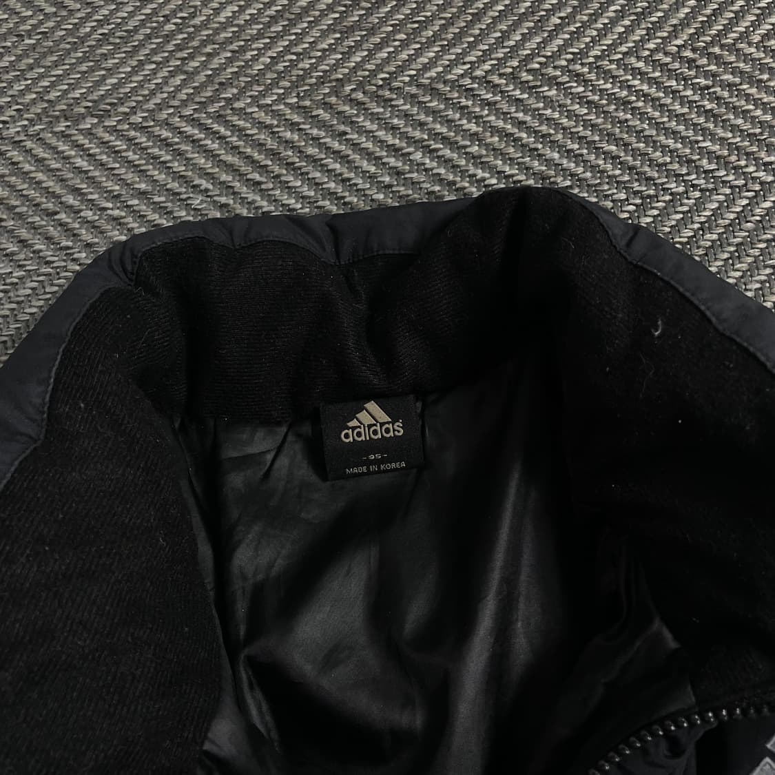 아디다스 자수로고 유니 덕 다운 푸퍼 패딩 블랙y 4385 상품이미지7