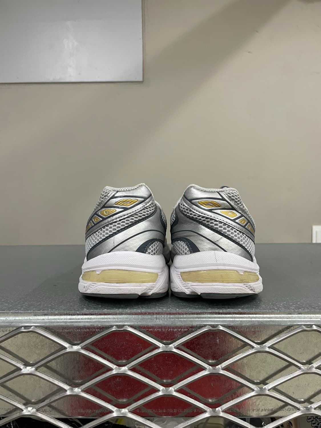 아식스 젤 1130 폴라 쉐이드 실버 270 상품이미지3