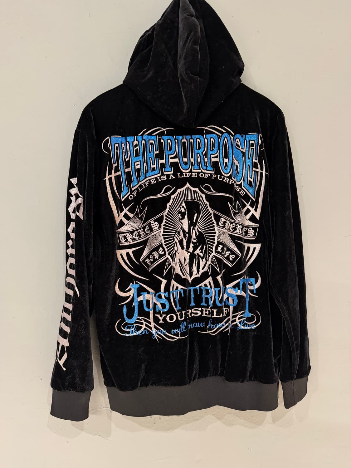 legend back printing velvet hood zip-up 상품이미지7