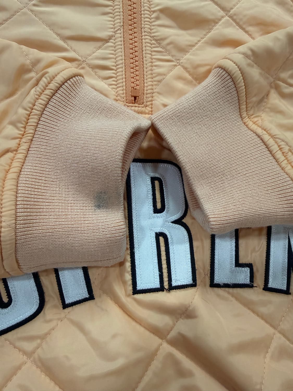 (XL) SS17 슈프림 아크로로 퀼티드 하프집업 피치 상품이미지5