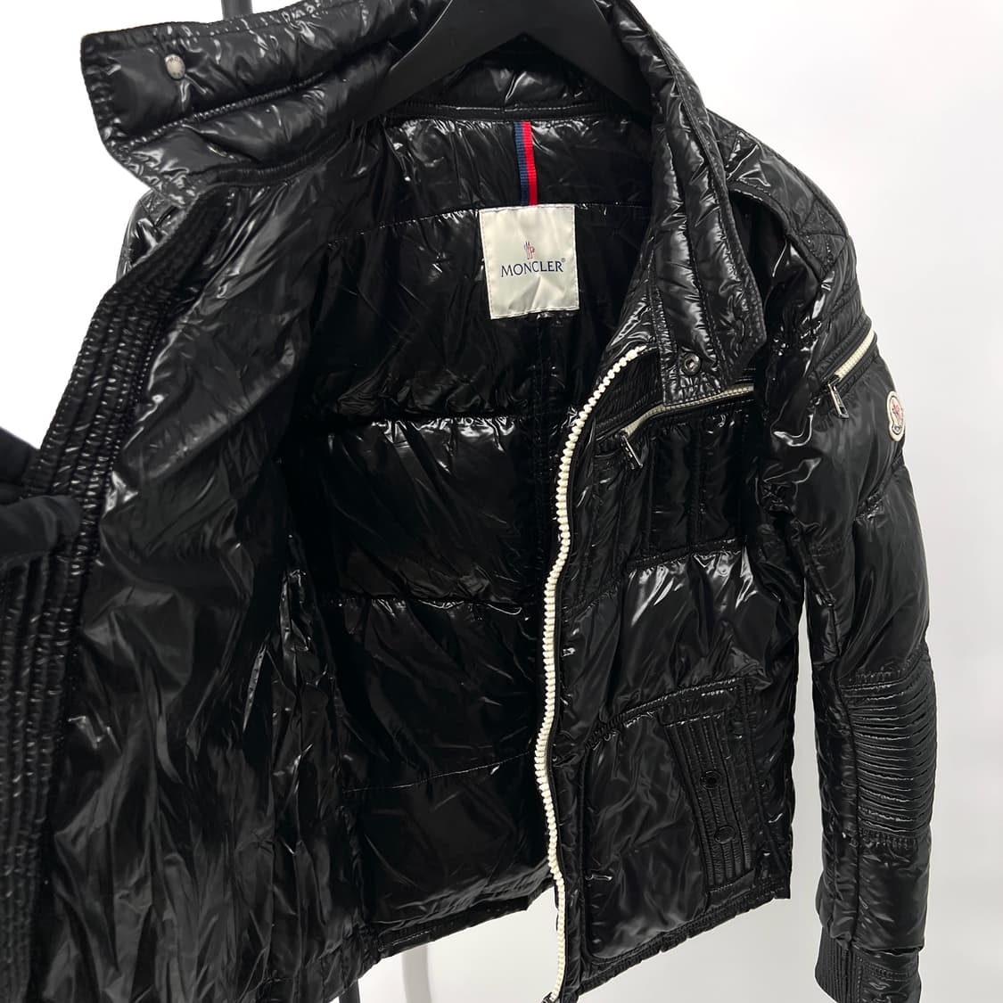 [1사이즈] 몽클레어 베리에트 패딩 집업 자켓 블랙 상품이미지7