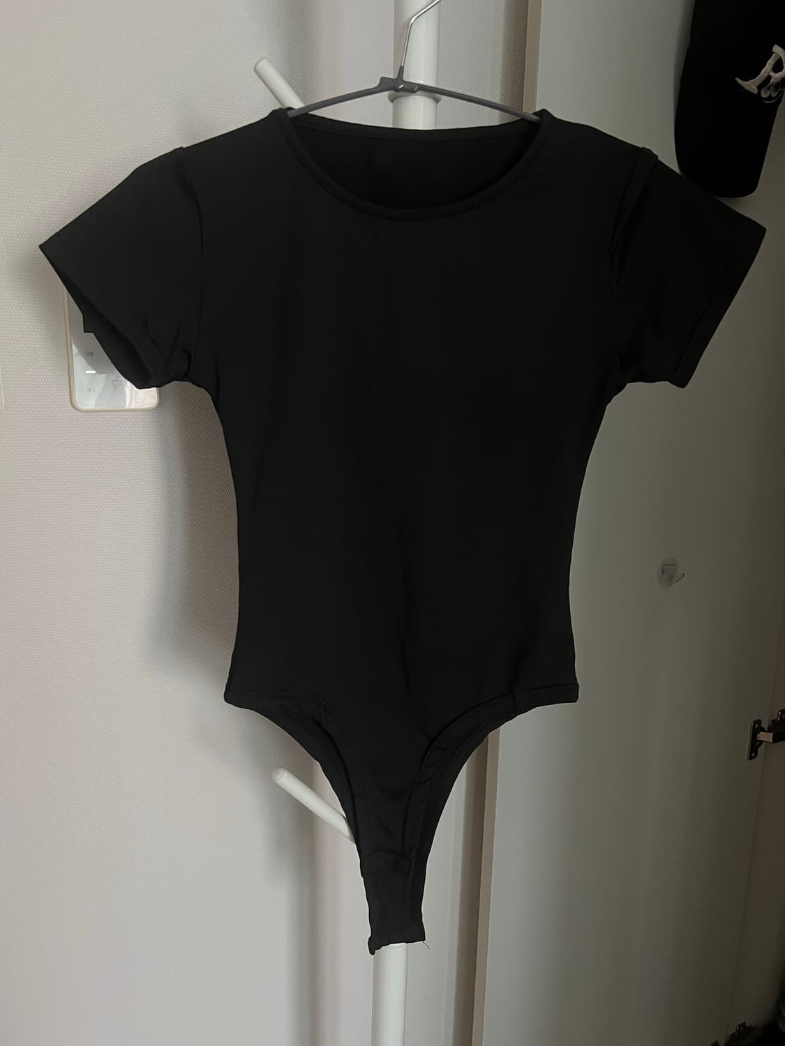 반팔 바디수트 Black  상품이미지1