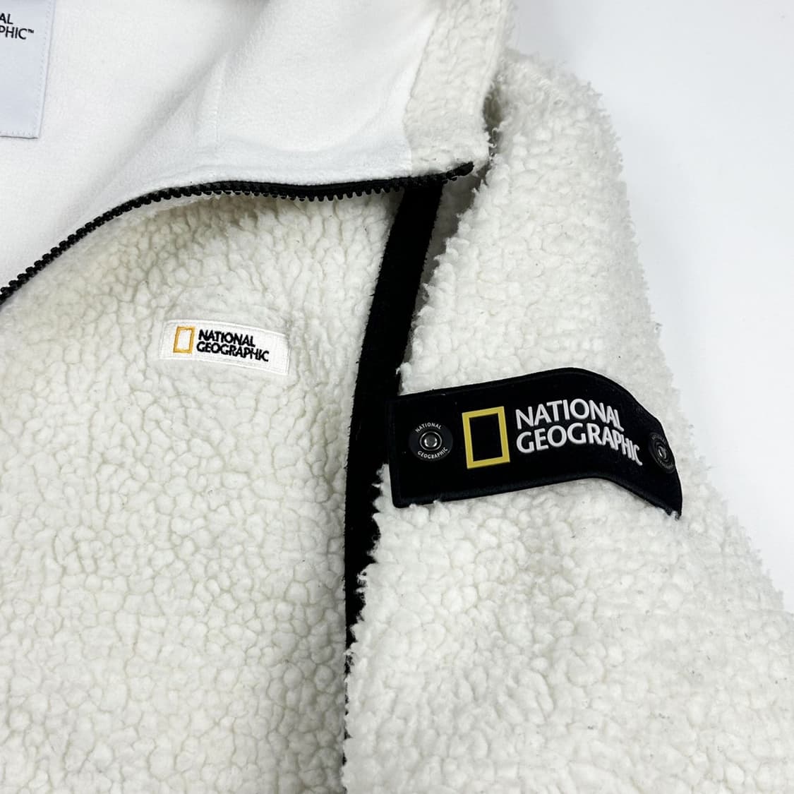 내셔널지오그래픽 화이트 후리스 후드집업 (XL) 상품이미지3
