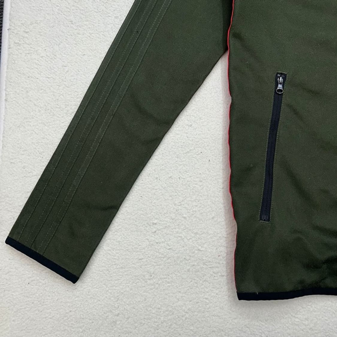 아디다스 레드라인 카키 트랙탑 85 상품이미지3