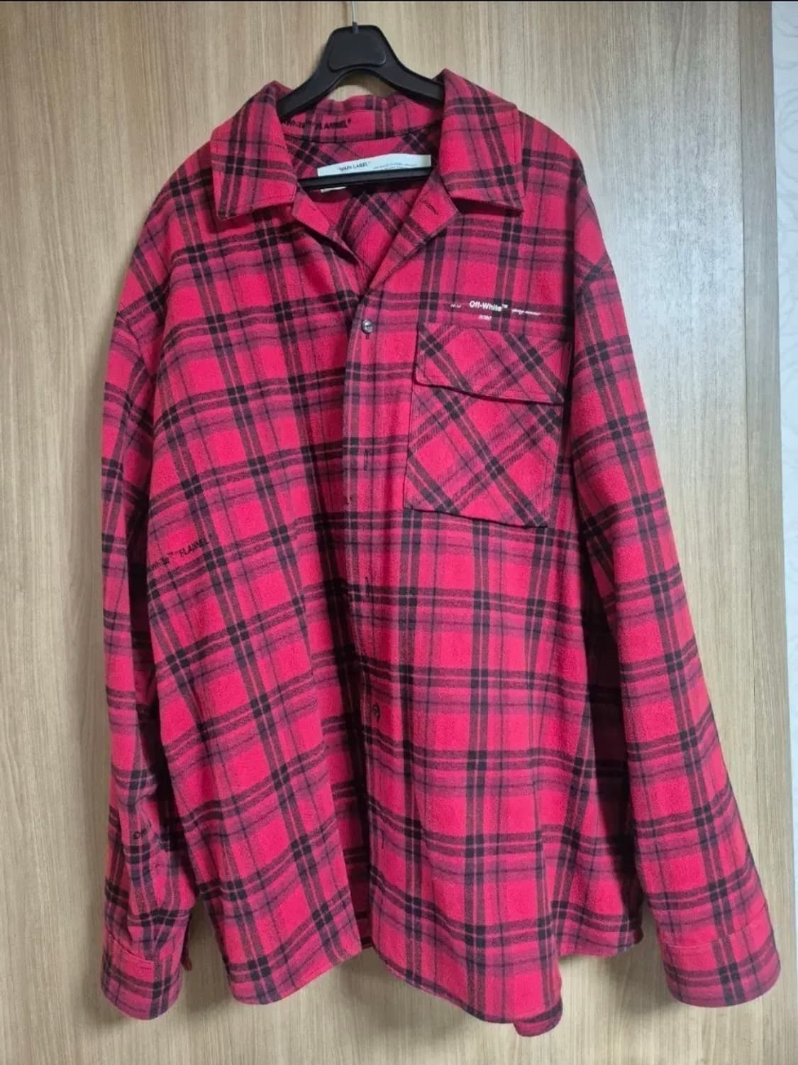 오프화이트 레드 체크셔츠 상품이미지1