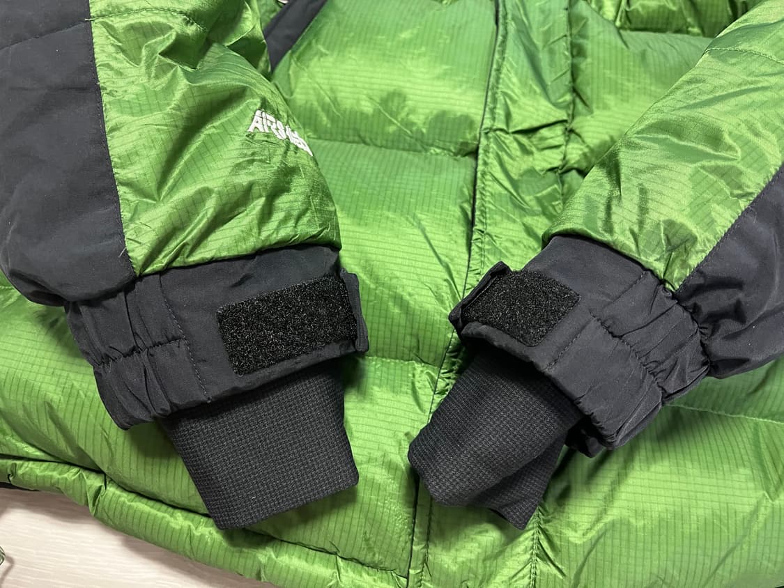 마운틴하드웨어 구스다운패딩 M(L~XL) 상품이미지3