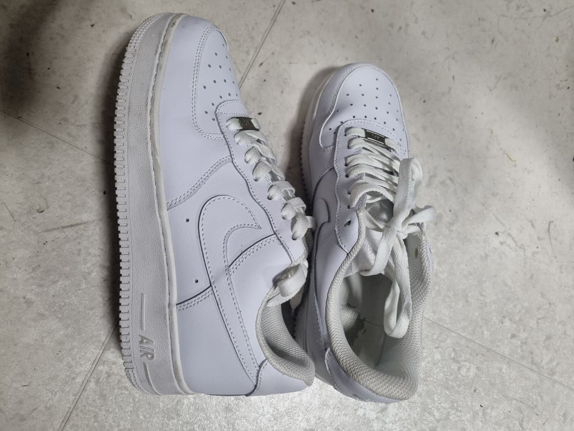 나이키 에어포스1 로우 화이트  상품이미지2