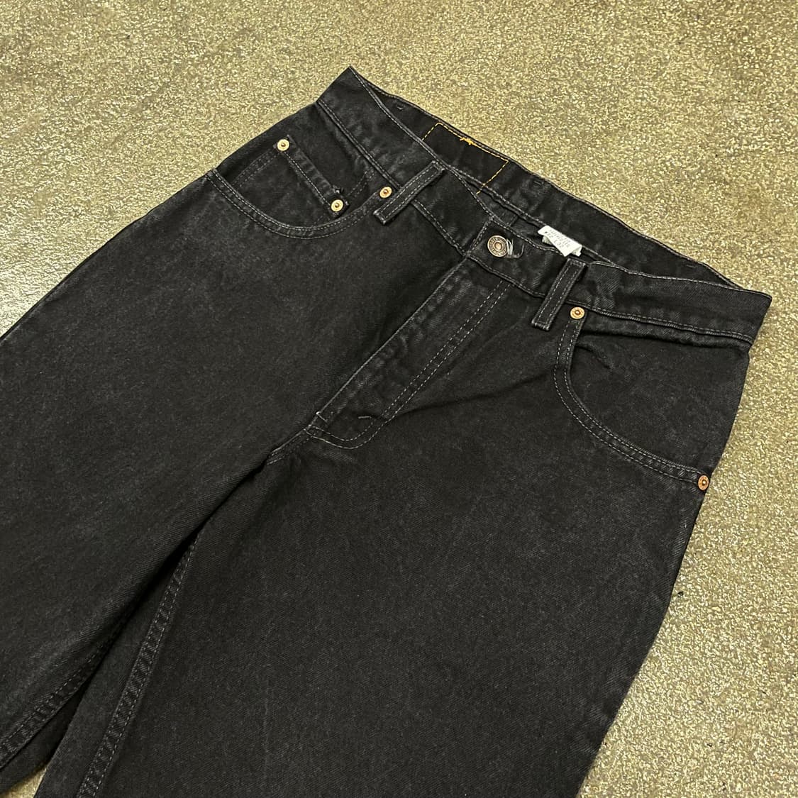 90s USA 리바이스560 테이퍼드핏 블랙진 (31) 상품이미지4