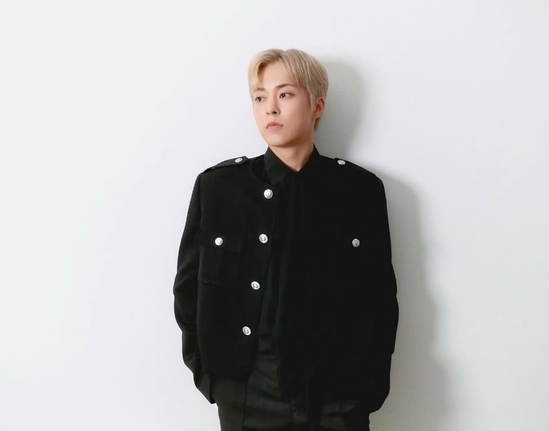 [BTS 뷔님 착용] 셀린느 24fw 샤세르 밀리터리 자켓 상품이미지2