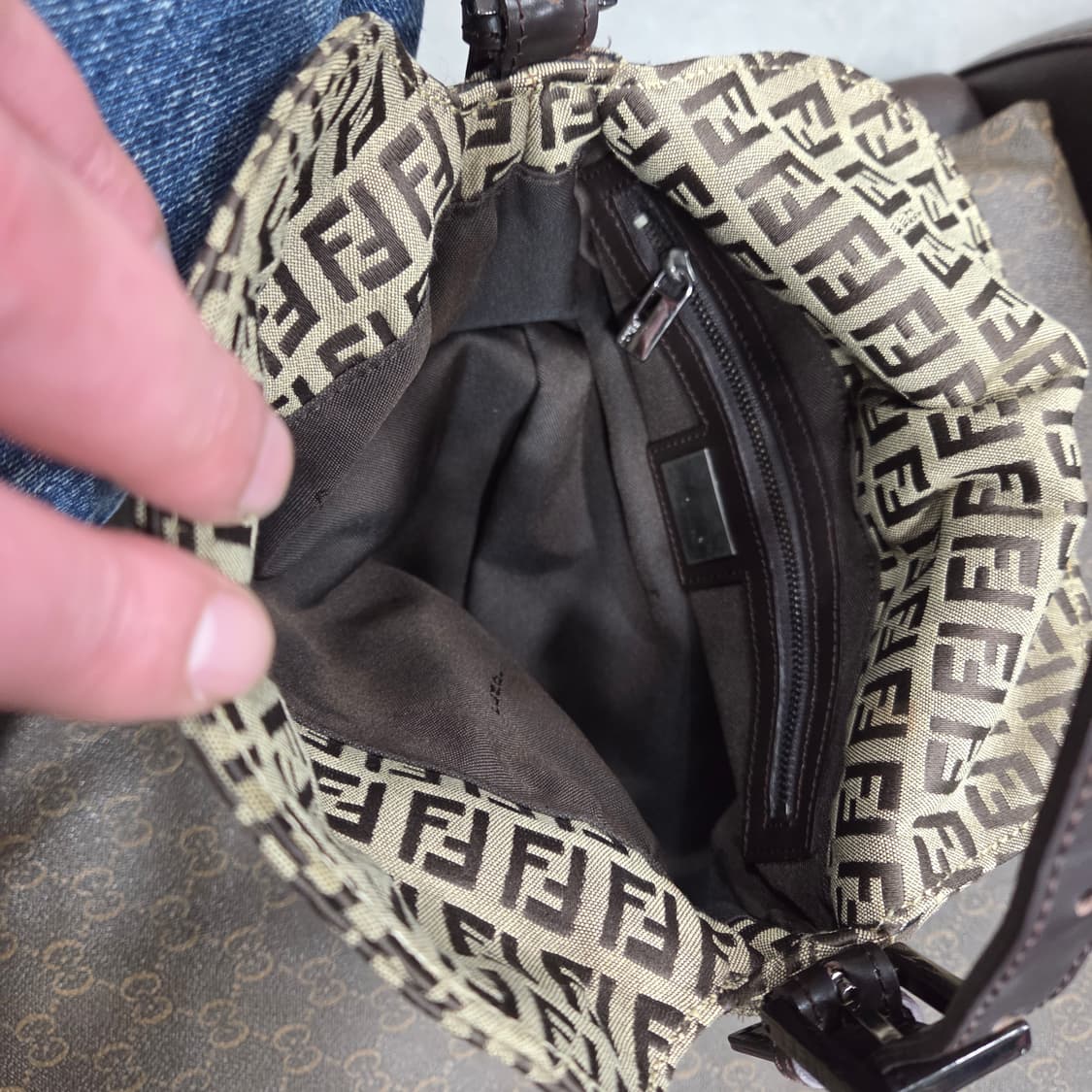 펜디 맘마 바게트 숄더백 상품이미지6