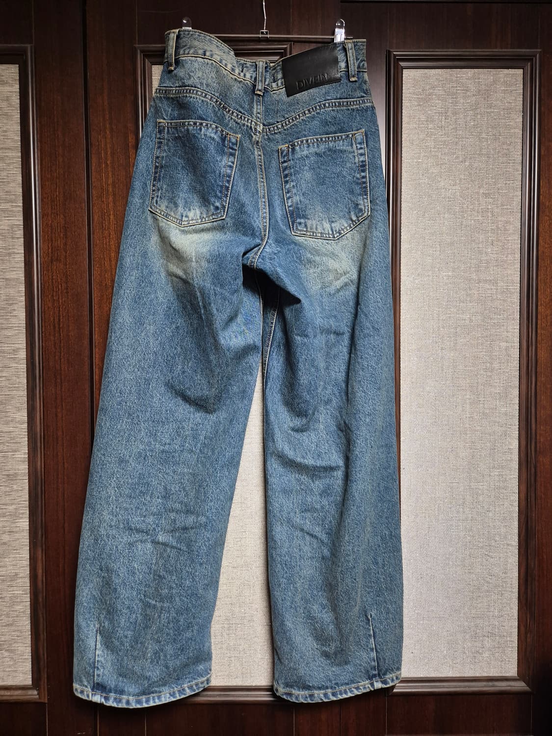 LOOSED TWISTED DENIM PANTS 상품이미지5
