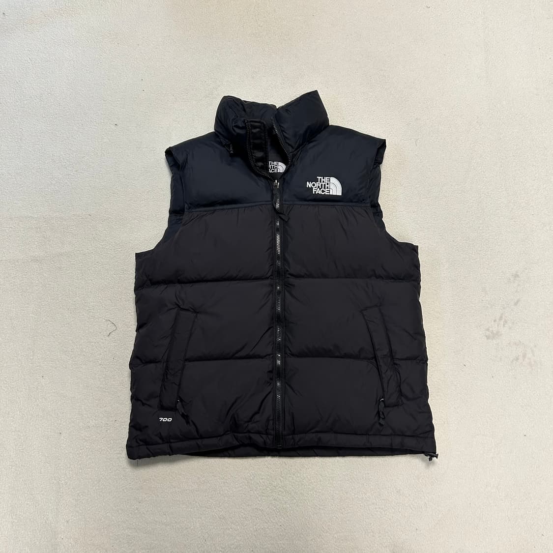 The North Face Nuptse 700 Down Vest 상품이미지4