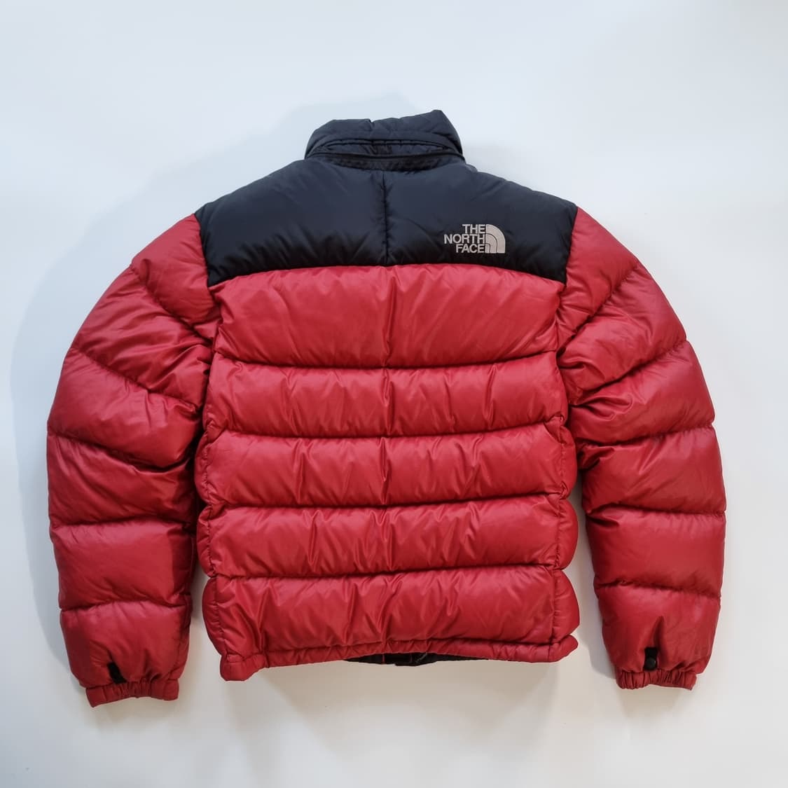 노스페이스 눕시700 애벌레 패딩 레드  상품이미지2