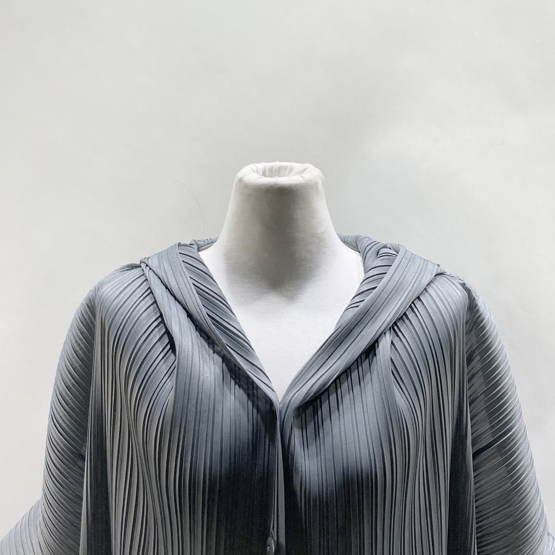 후드 플리츠 반팔 롱자켓 그레이 최상 FREE  상품이미지2