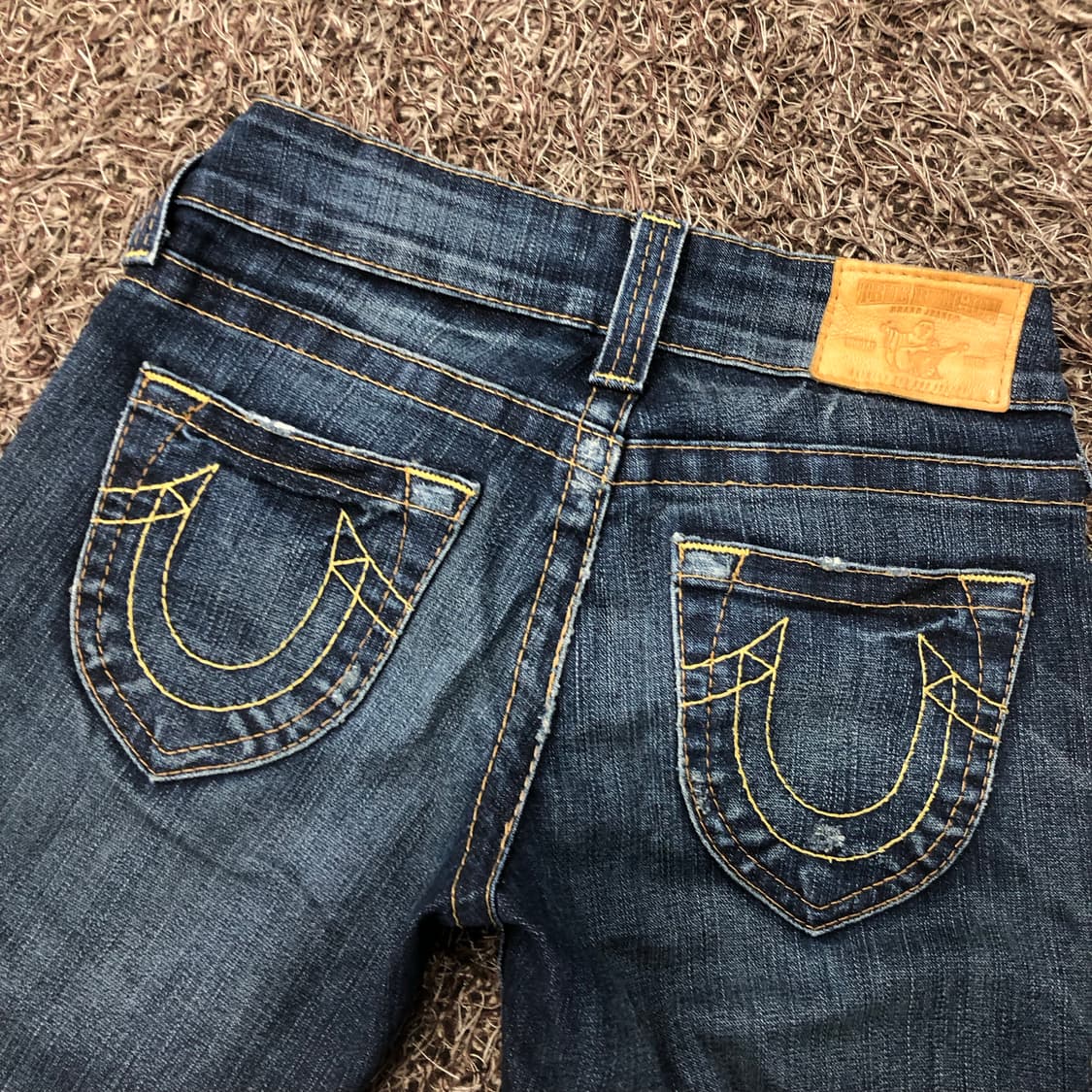 트루릴리전 부츠컷 워싱 데님 팬츠 상품이미지5