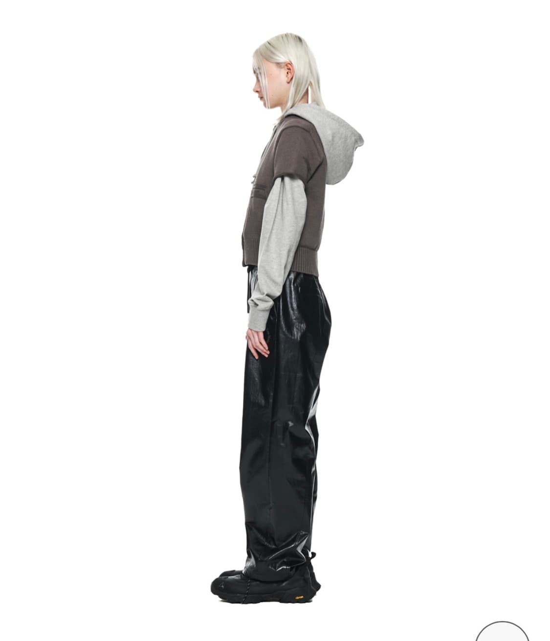 마뗑킴 DAMAGE ROUND HALF CARDIGAN 상품이미지3