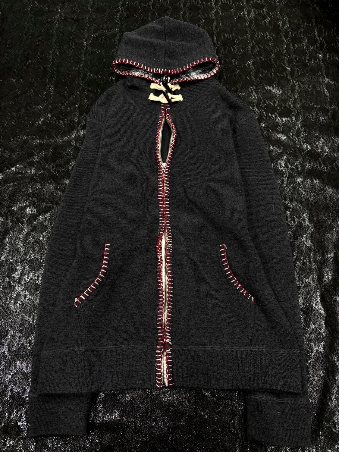 “M.f” Minimal Mood Red Stitch Detail Hoo 상품이미지1