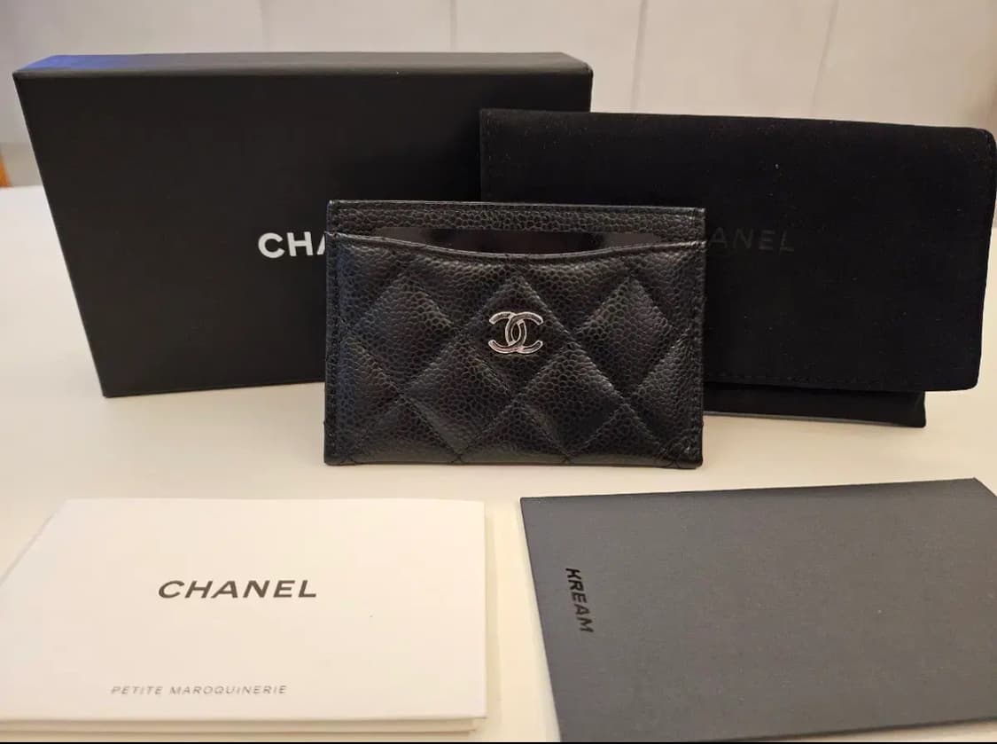 [정품] 샤넬 클래식 카드 홀더 그레인드 카프스킨 & 실버 메탈 블랙 상품이미지1