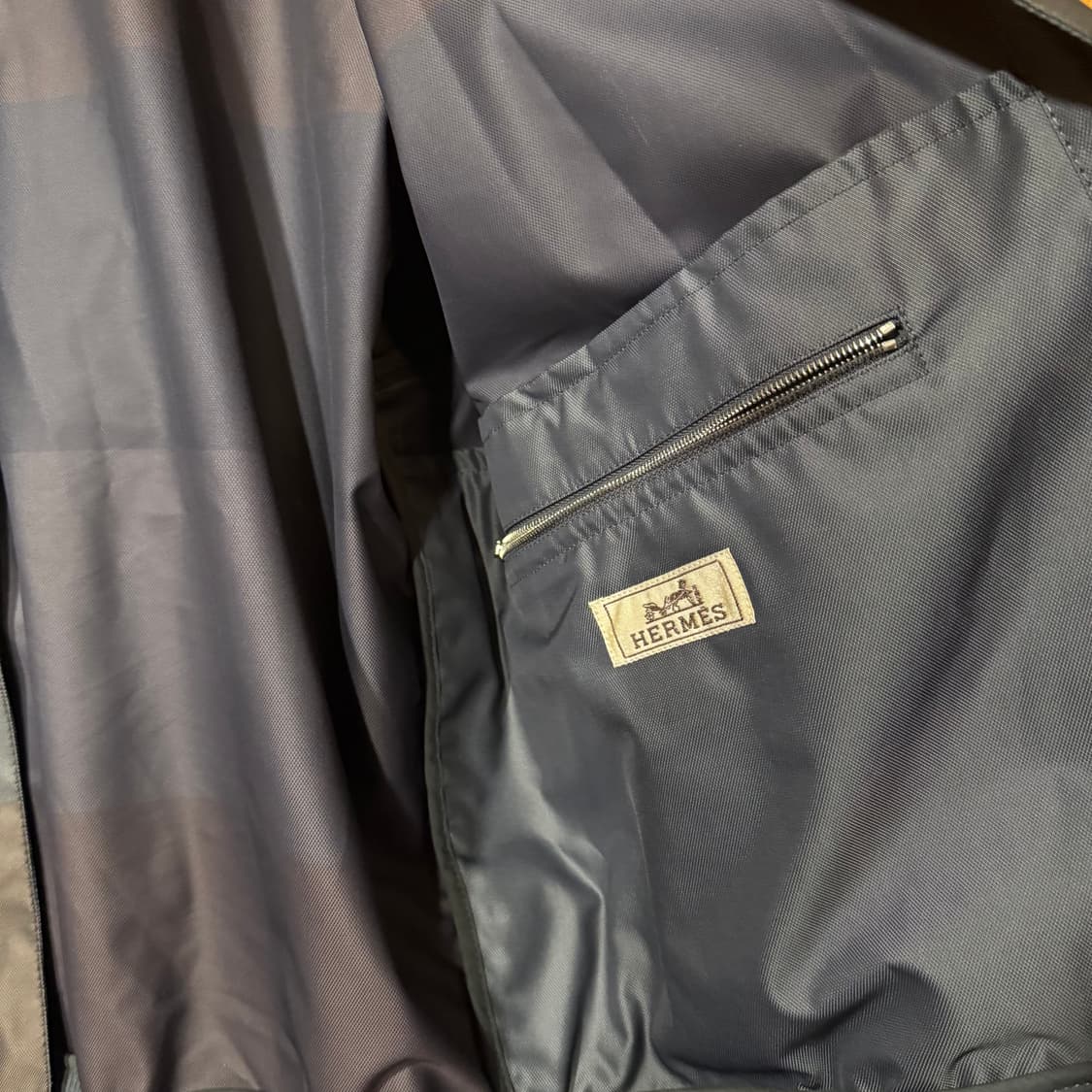 에르메스 2025 S/S 봄버 자켓 판매 합니다. 상품이미지8