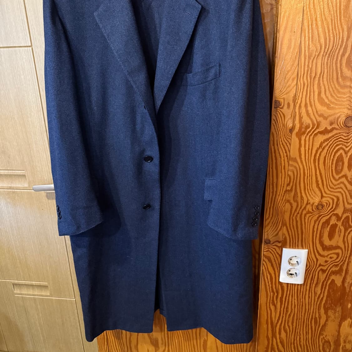 키톤 캐시미어 100% 코트 판매 합니다 상품이미지3