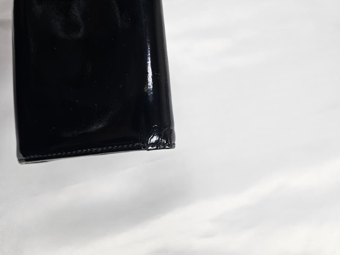 비비안웨스트우드에나멜반지갑 상품이미지4