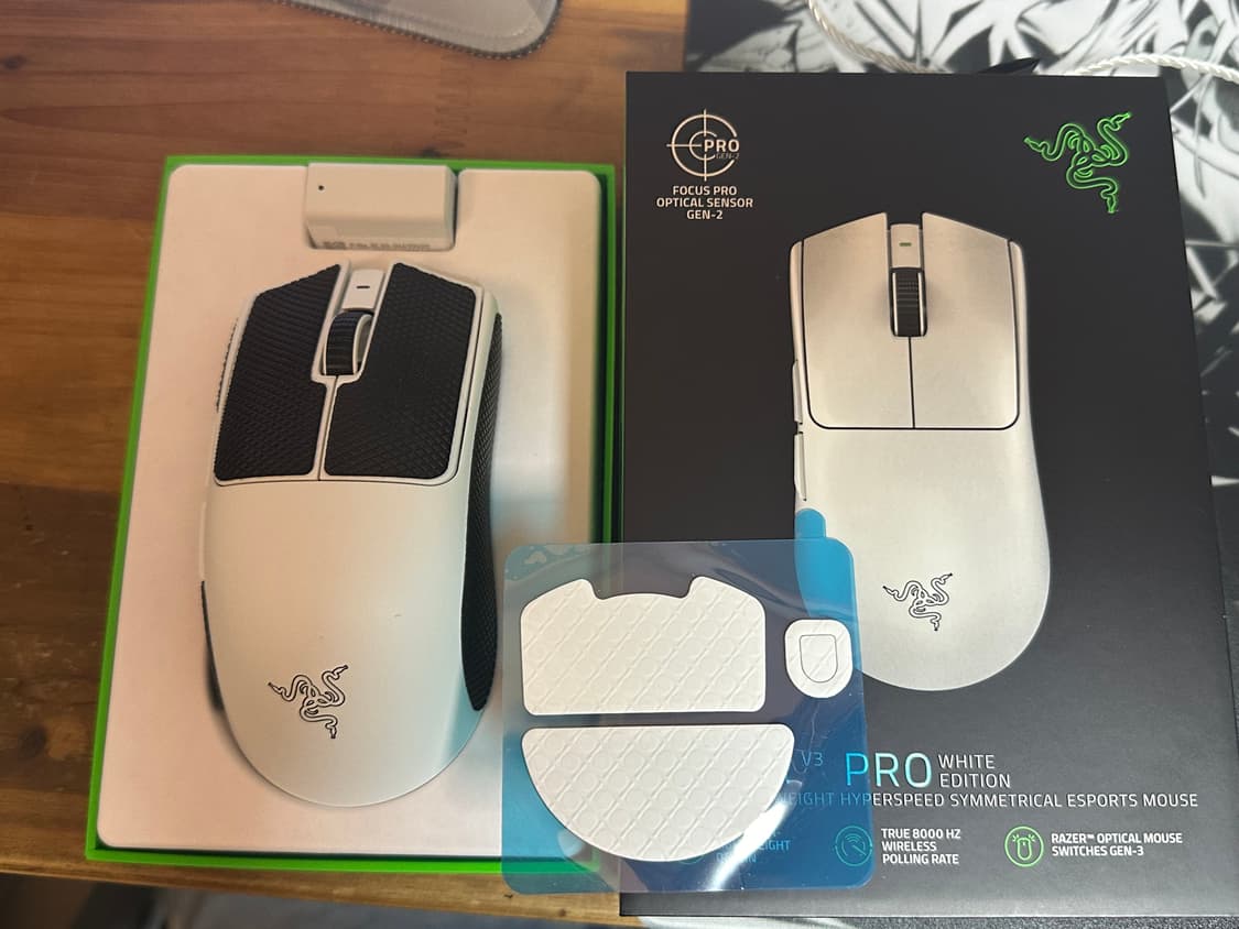 레이저 바이퍼 v3 pro 바브삼 마우스 화이트판매 상품이미지1