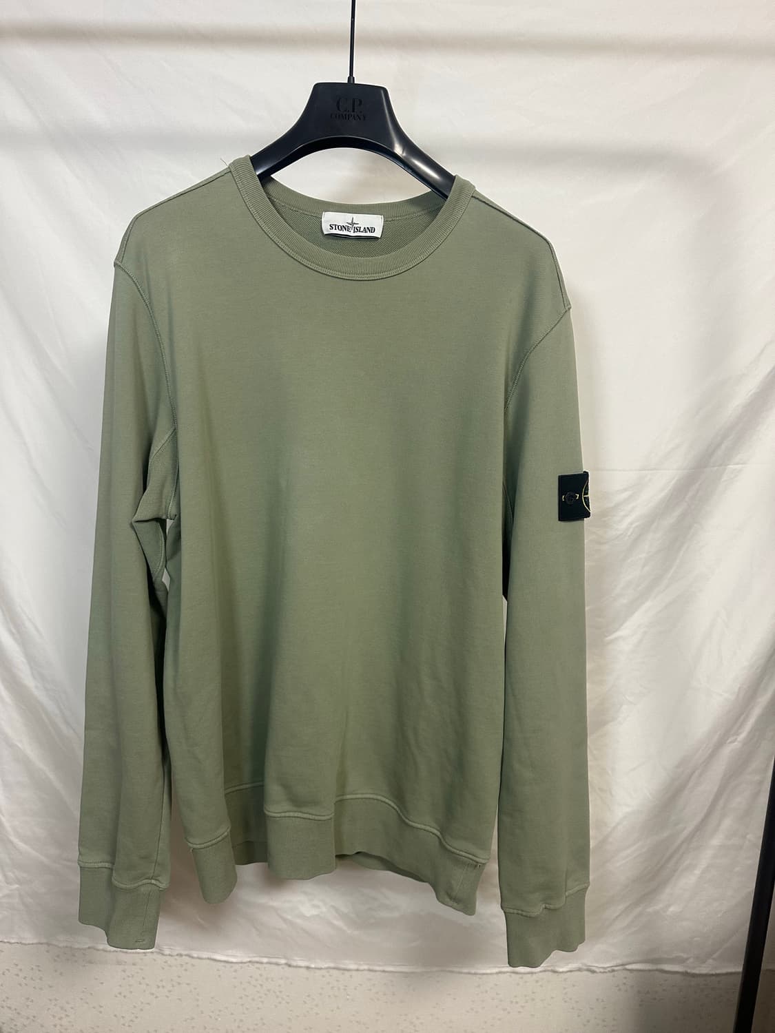 스톤아일랜드 맨투맨 라이트 카키  (XL) 상품이미지1