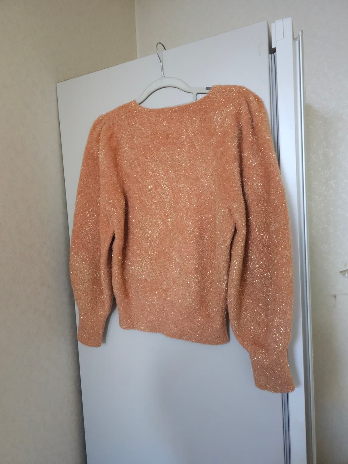 EGOIST 브이넥 퍼프소매 니트 상품이미지5