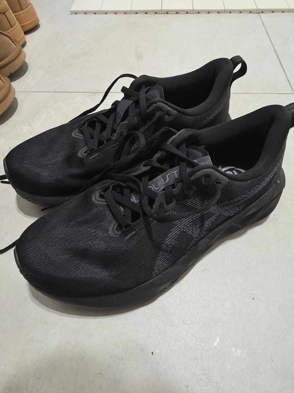 아식스 노바블라스트5 블랙 270mm 2e러닝화 상품이미지1