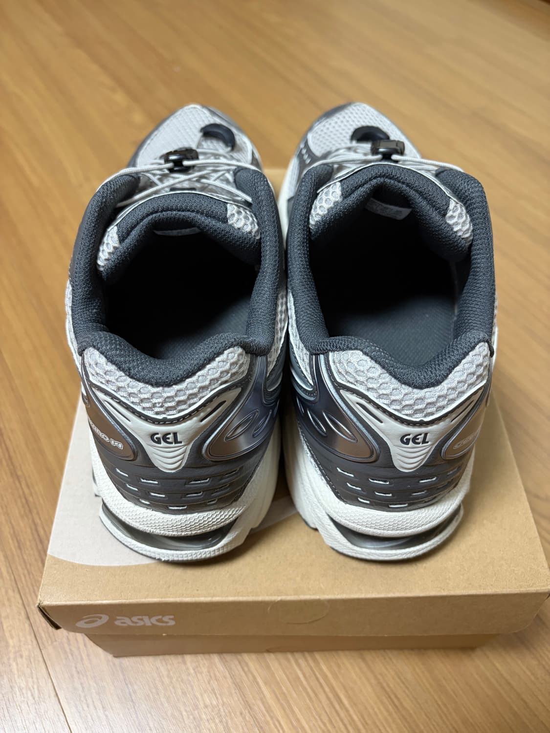 아식스 언리미티드 젤 카야노 14 오이스터 그레이 클레이 그레이 상품이미지3