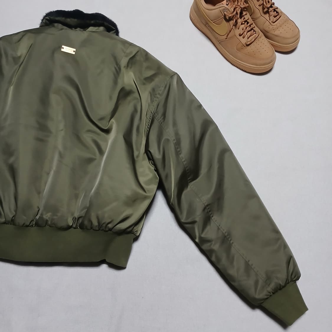 volante 볼란테 금장 항공점퍼 ma-1 패딩 카키 겨울 블루종 상품이미지8