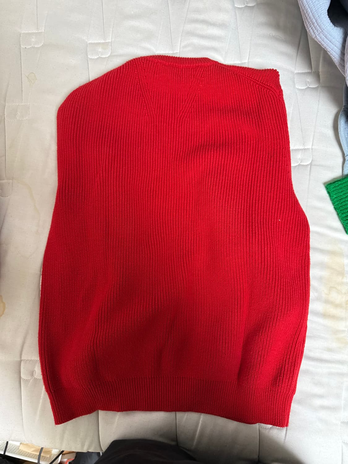 인더스트 소프트터치 크루넥 하찌 빨강니트 상품이미지2