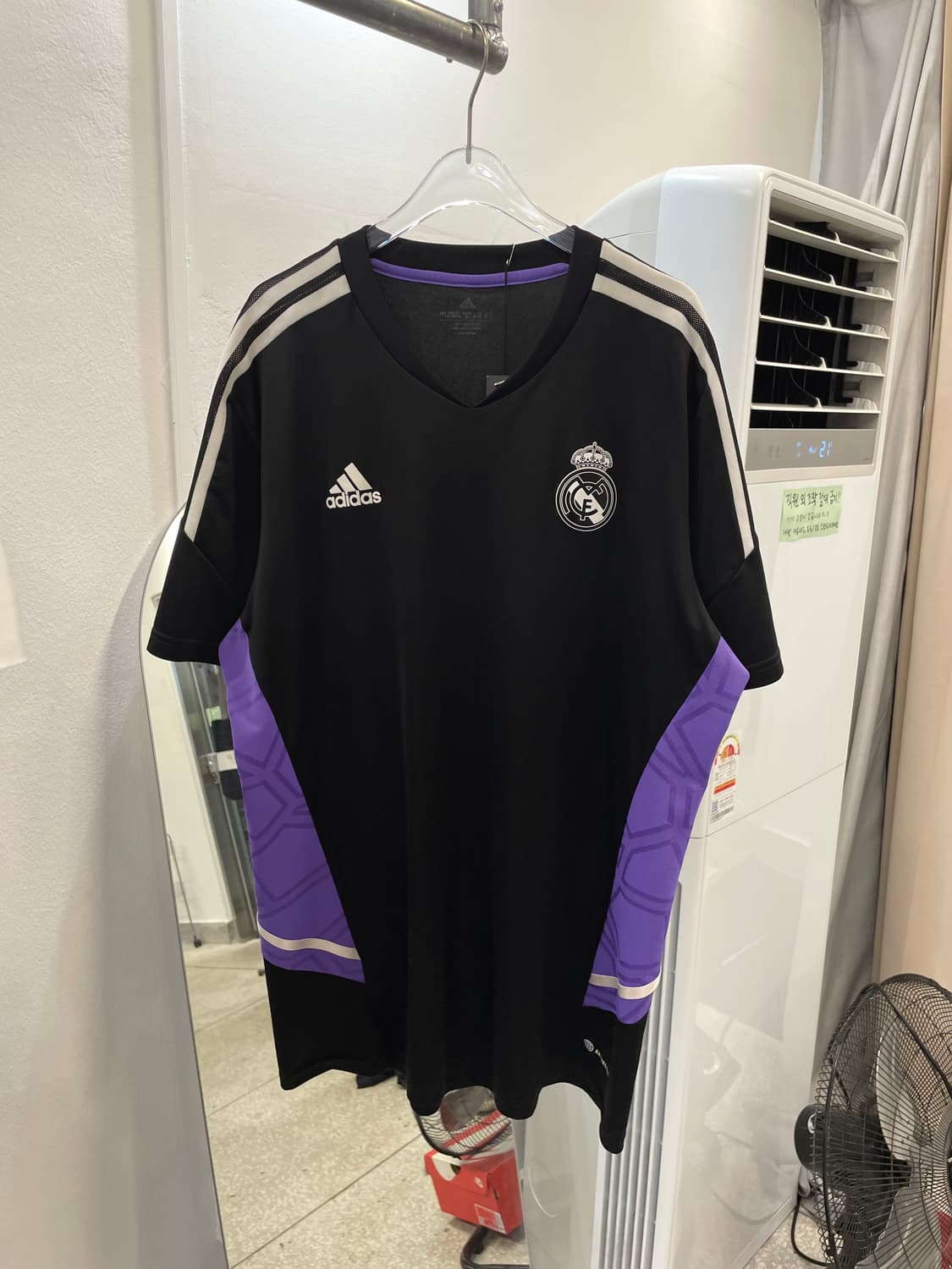 Adidas Real Madrid jersey 상품이미지1