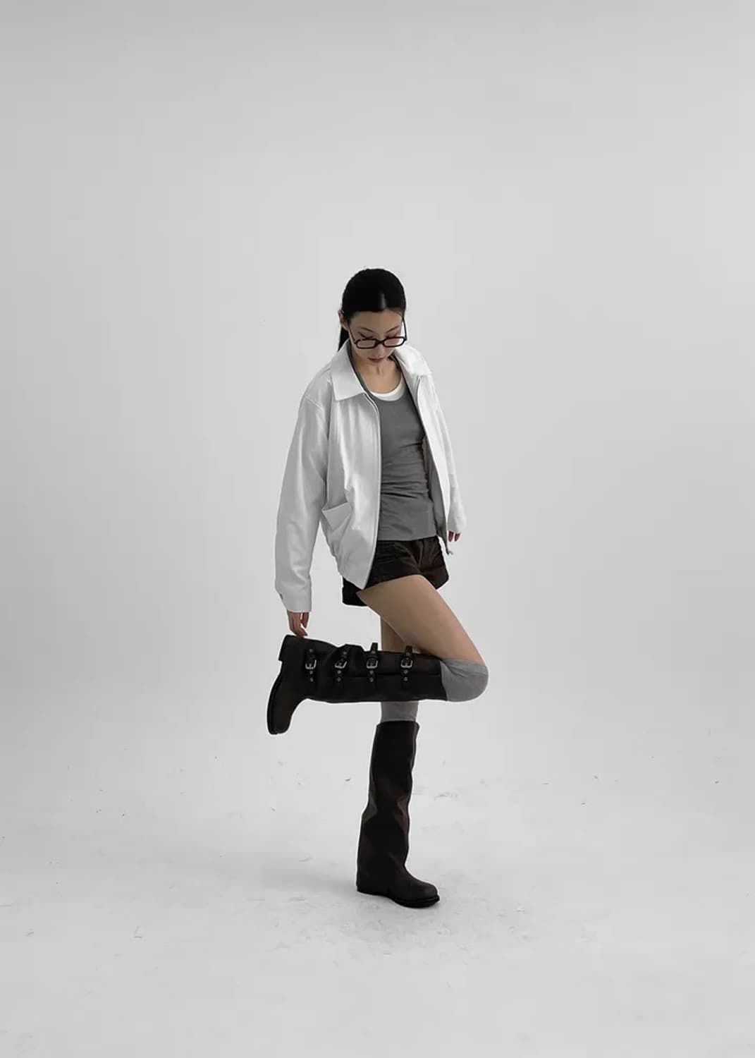 블랙업 핫크 논페이드 숏 데님팬츠 M 상품이미지3