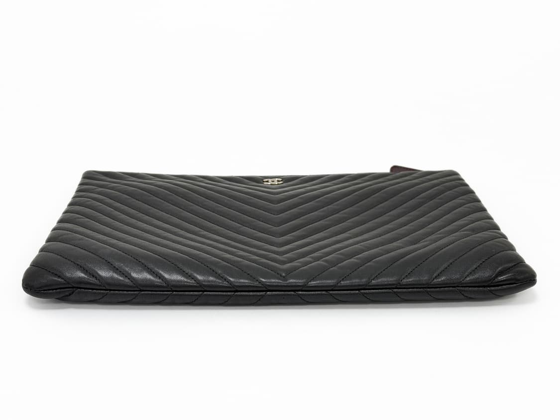 샤넬 쉐브론 퀼팅 클러치 라지 상품이미지4