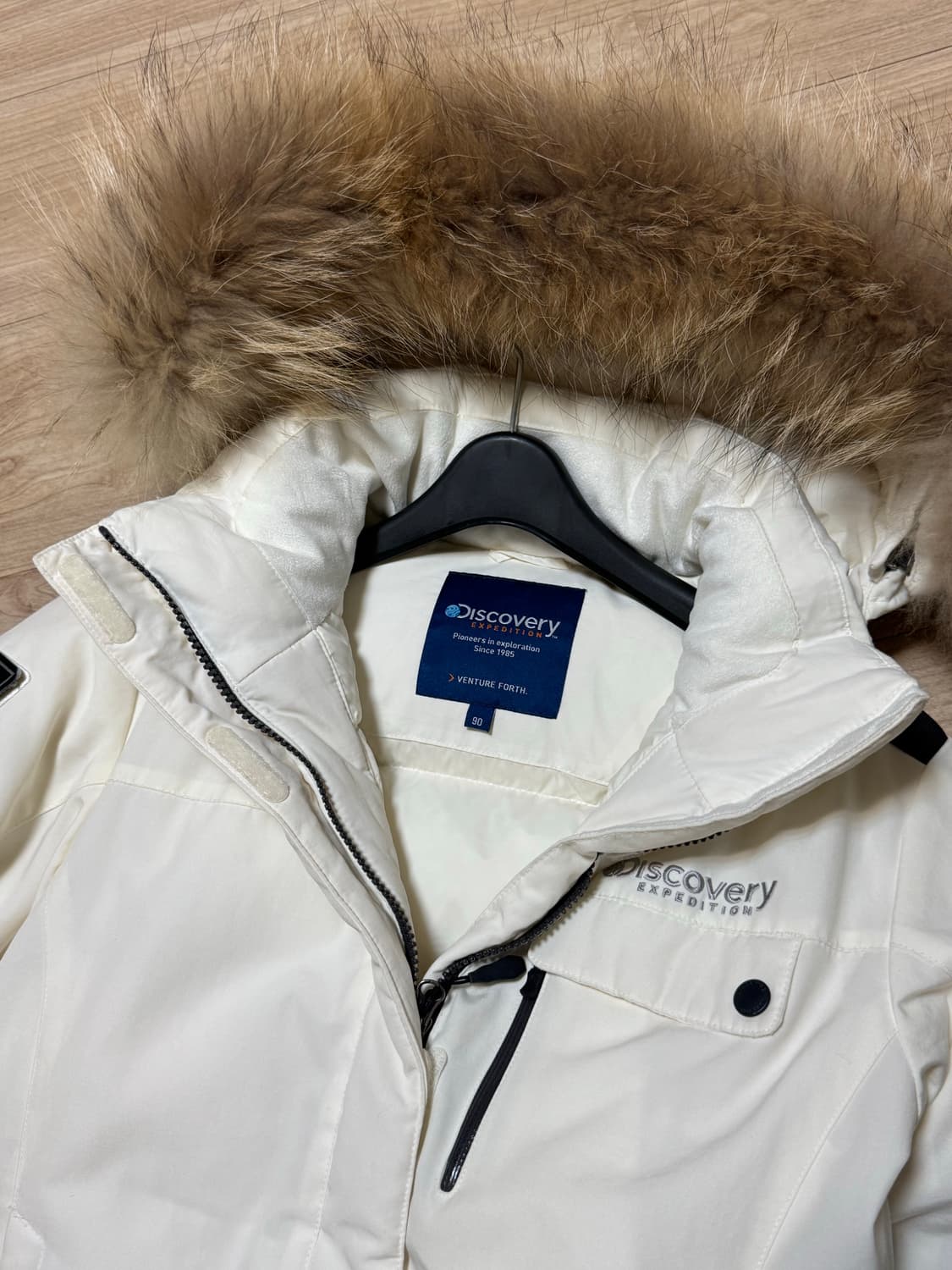 디스커버리 구스다운 패딩 화이트 90 상품이미지4