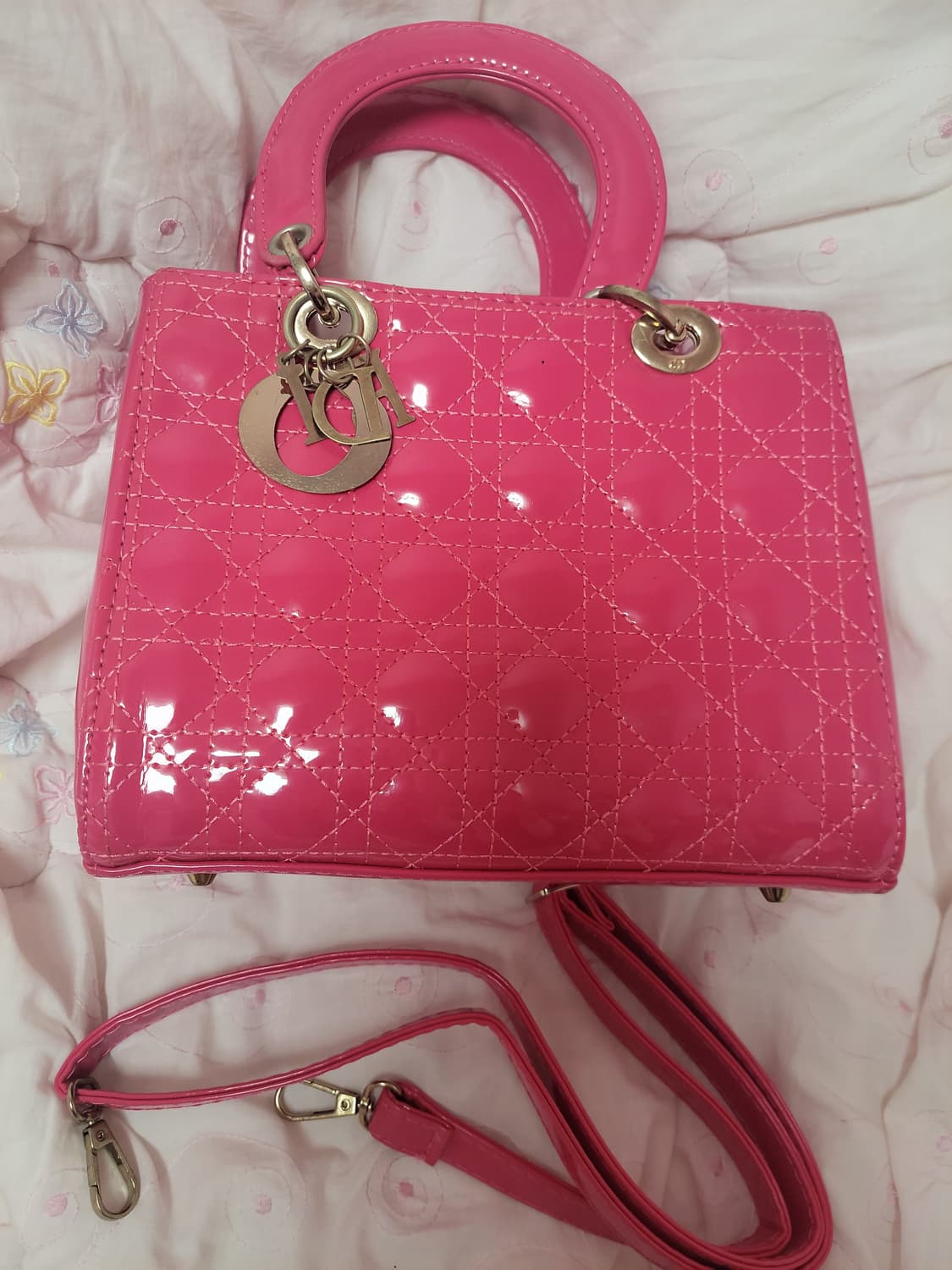 급처상태양호!디올 핑크 레이디백미듐페이던트까나쥬에나멜 가방 토트백크로스백 상품이미지1