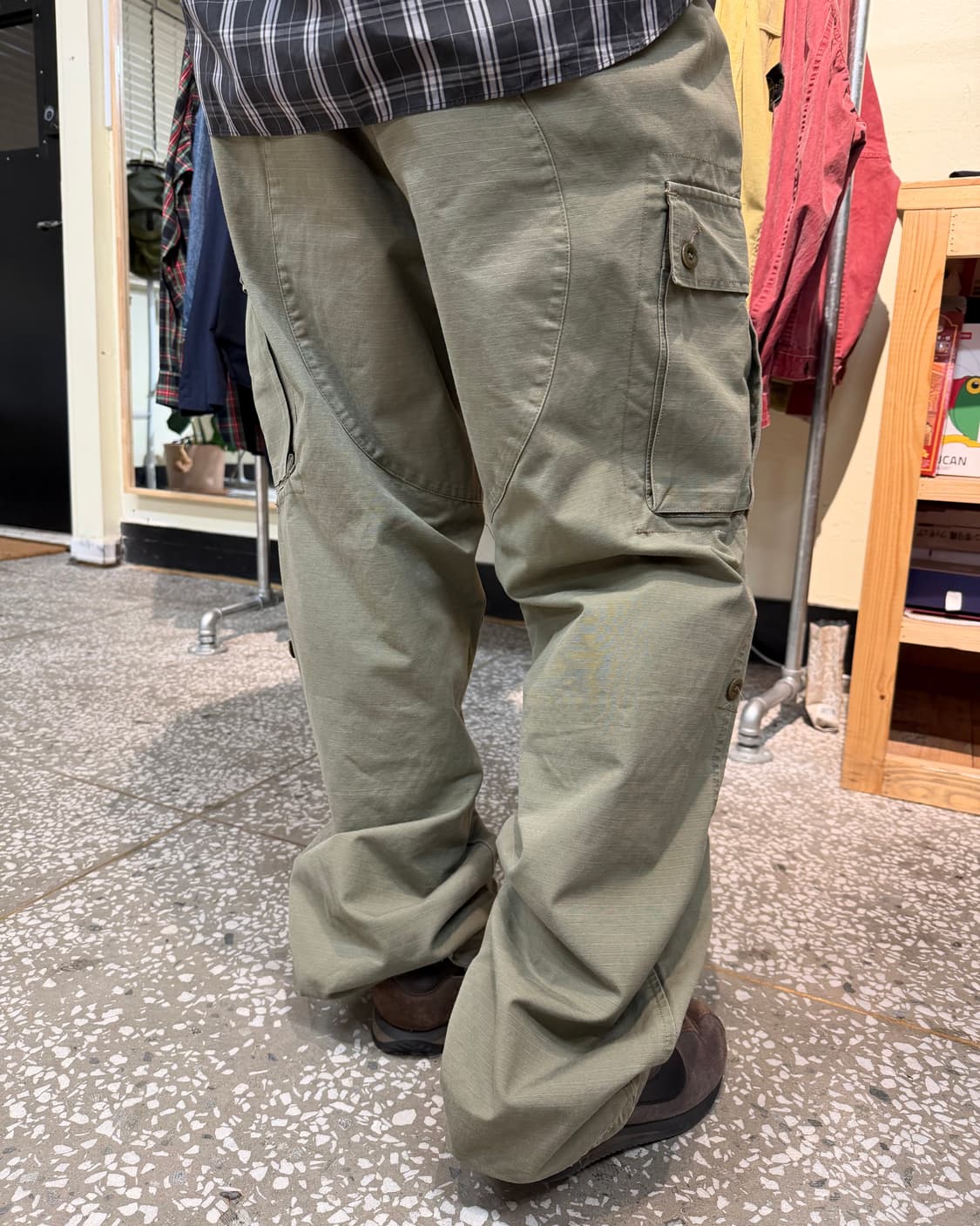 90-00s 올드 슈프림 카고 팬츠 상품이미지2