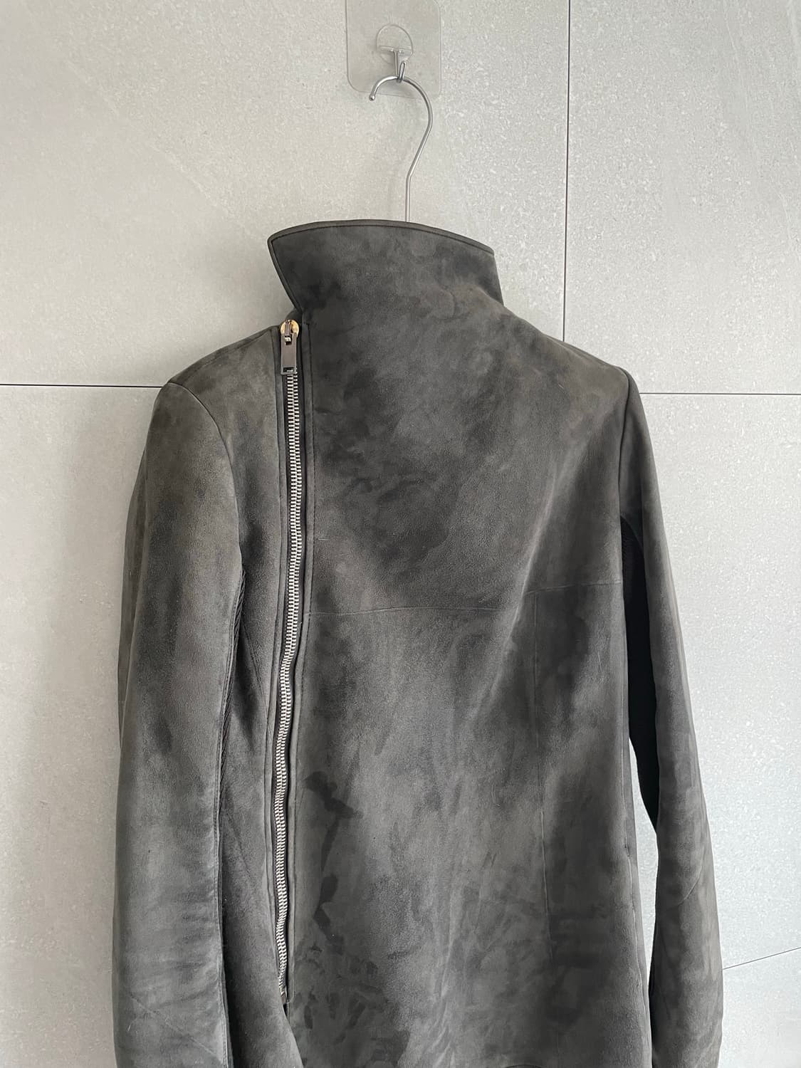 릭오웬스 13fw 하이넥 램스킨 사선지퍼 레더자켓 상품이미지2