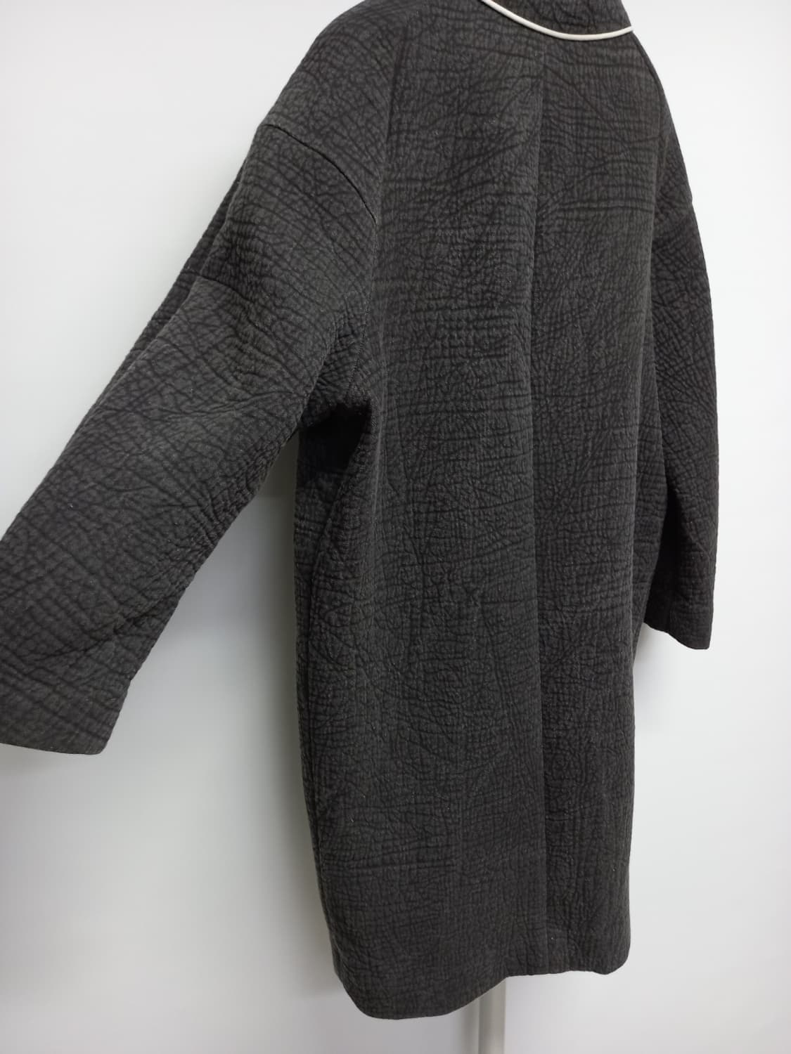 이자벨마랑 춘추 겨울간절기 엠보 롱 코트 44.55 상품이미지7