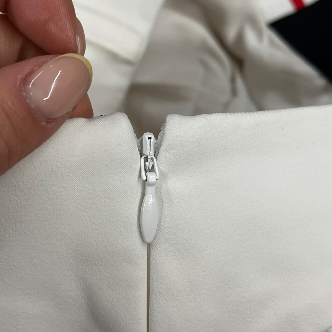 [정품/25] 타이틀리스트 화이트 골프 스커트 b17 상품이미지5