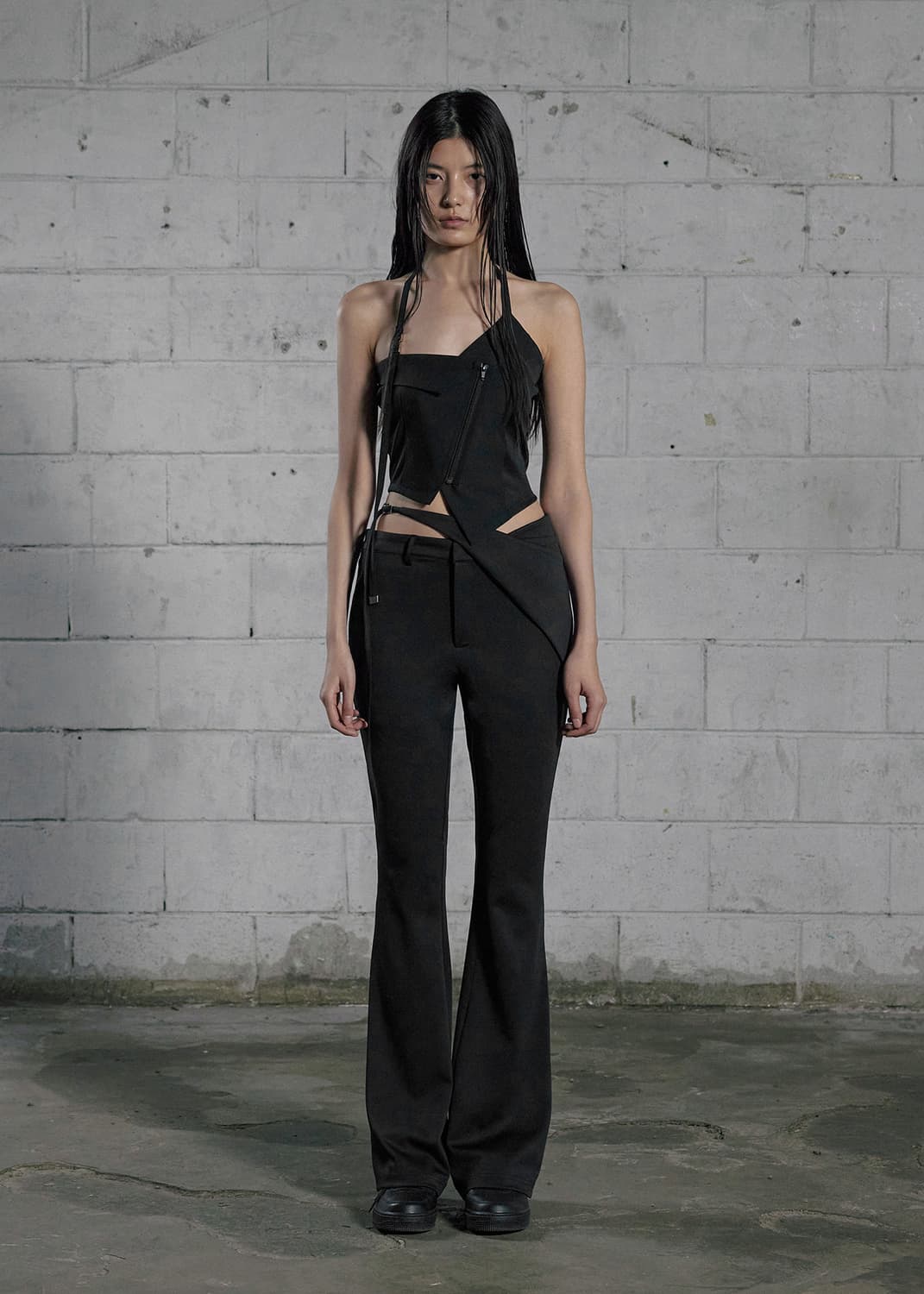보헤미안 서울 unbalanced halter vest 상품이미지1