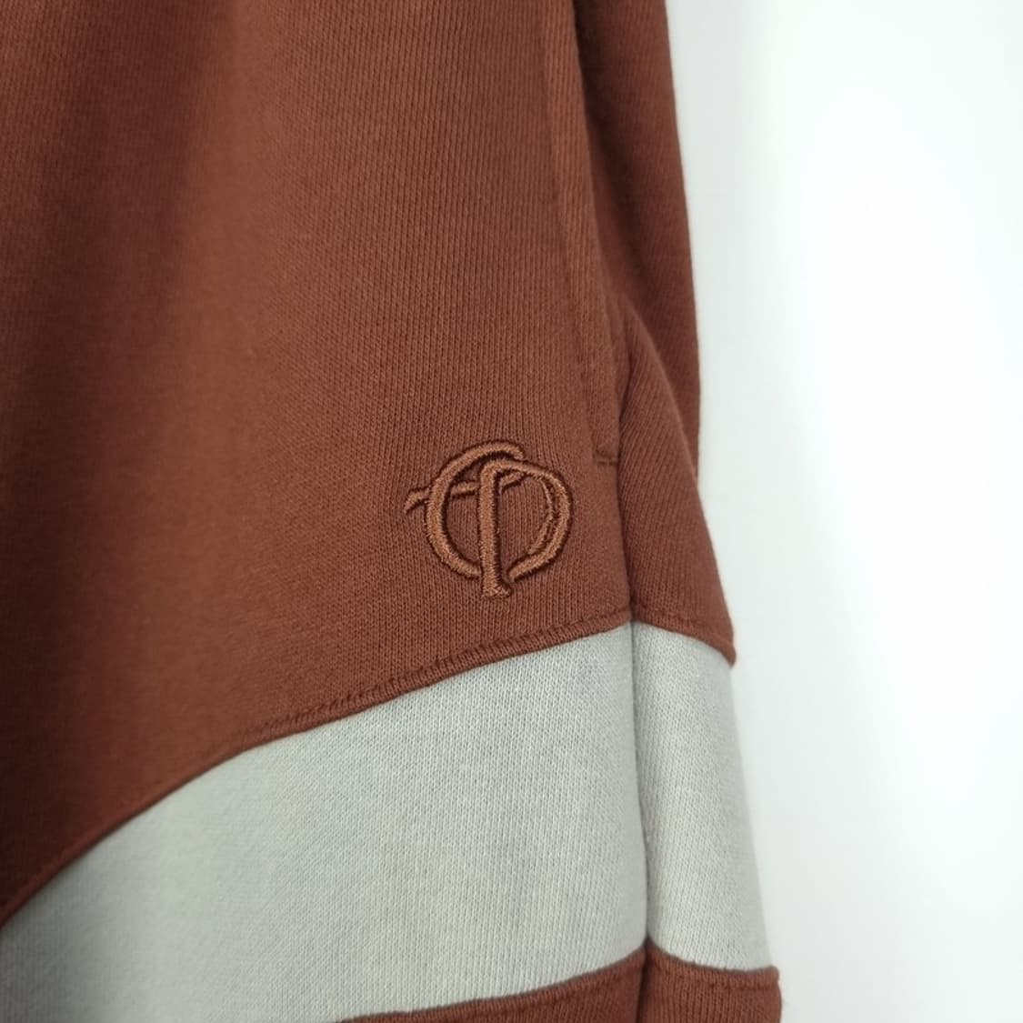 [더오픈프로덕트 오픈YY] 투웨이 스트링 스웻 팬츠 브라운 M19760 상품이미지6