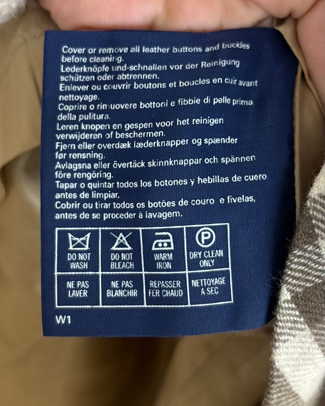 버버리 런던 베이지 노바체크 미디스커트  상품이미지8